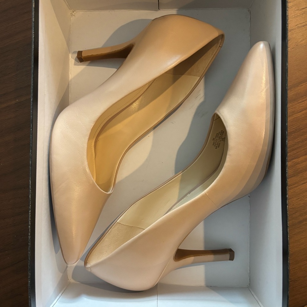 Nine West Fifth 9x9 Pointy Toe Pumps